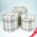 Маленькое фото 4: Набор коробок, подарочных, круглых, 3шт., D19,5xH19см, белый