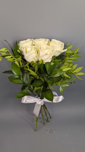 Фото флориста 5: 5 роз