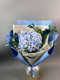 Фото флориста 4: Букет из синей гортензии «Облачко» (авторские букеты)