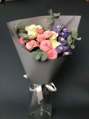 Фото флориста 3: Красивые букеты ко дню рождения