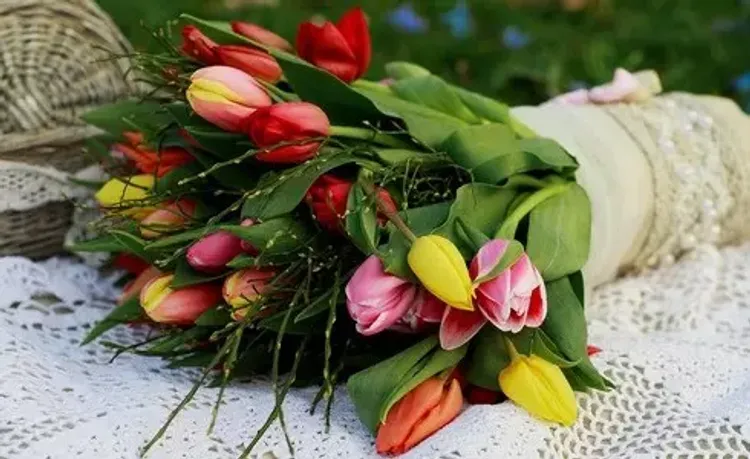 Тюльпаны на День рождения купить Тюльпаны на День рождения купить