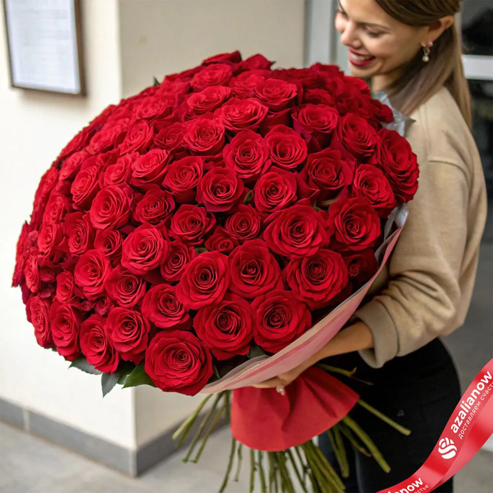 Букет из 101 красной розы в пленке, Россия, 50 см
