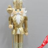 Маленькое фото 3: Сувенир «Щелкунчик» (полирезин), H23x6,5x6,5см, золотой