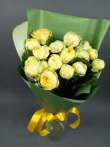 Фото флориста 5: Акция! Букет из 9 желтых роз Пиони Баблс