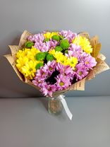 Букет из 13 кустовых хризантем. Фото флориста - 1