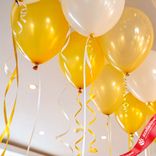 Маленькое фото 2: Композиция из 15 шаров с гелием «День рождения»