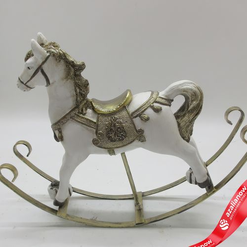 Сувенир «Лошадка» (полирезин), Н18х21х5,5см, белый/шампань