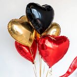 Маленькое фото 1: Композиция из 5 шаров с гелием «Сердца», вар. 6