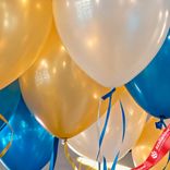 Маленькое фото 5: Композиция из 10 шаров с гелием «Праздник в офисе»