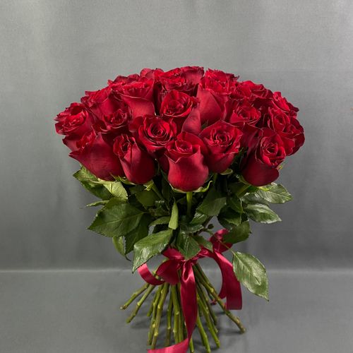 Фото флориста 4: 31 роза