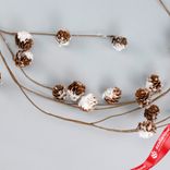 Маленькое фото 5: Гирлянда с шишками заснеженная, 130см, коричневый