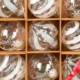 Маленькое фото 3: Набор шаров 9шт. (пластик), D8см, белый