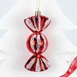 Маленькое фото 1: Набор украшений «Конфеты» 4шт. (пластик), 10х4см, красный