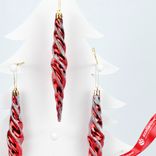 Маленькое фото 4: Набор украшений «Сосульки» 6шт. (пластик), 17х2,7см, красный