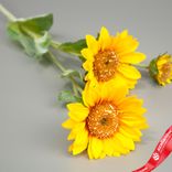 Маленькое фото 2: Подсолнух искусственный (пластик), 64см, желтый