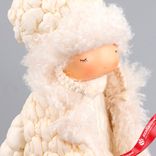Маленькое фото 3: Сувенир «Девочка в куртке», Н42х31х19см, кремовый