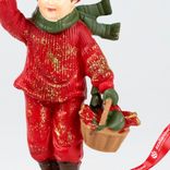 Маленькое фото 3: Сувенир «Мальчик с корзинкой» (полирезин), Н12,5х7х5см, красный