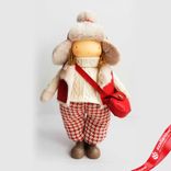 Маленькое фото 1: Сувенир «Мальчик с сумкой», Н42х25х17см, красный