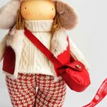 Маленькое фото 3: Сувенир «Мальчик с сумкой», Н42х25х17см, красный