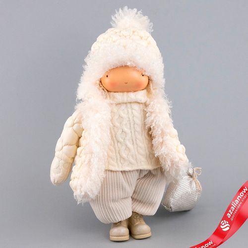 Сувенир «Мальчик в куртке», Н42х31х19см, кремовый