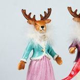 Маленькое фото 4: Сувенир «Олень Мальчик/Девочка» (полирезин), Н26х9х8см, в асс., розовый