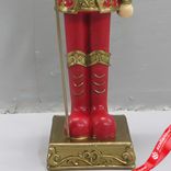 Маленькое фото 5: Сувенир «Щелкунчик» (полирезин), H23x6,5x6,5см, красный