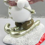 Маленькое фото 5: Сувенир «Снеговик на лыжах» (полирезин), H10,5x8x5,5см, цв. в асс.