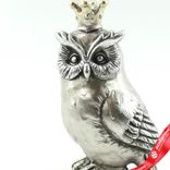 Маленькое фото 2: Сувенир «Сова» (полирезин), Н17х10,5х8,5см, серебряный