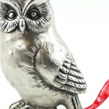Маленькое фото 3: Сувенир «Сова» (полирезин), Н17х10,5х8,5см, серебряный