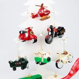 Маленькое фото 3: Украшенеи подвесное «Машина/Мотоцикл» (пластик), 11х5х7см, цв. в асс.