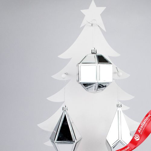 Фото 2: Украшение подвесное «Кристалл» (пластик), 17х8х8см, в асс., серебряный