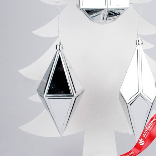 Фото 5: Украшение подвесное «Кристалл» (пластик), 17х8х8см, в асс., серебряный