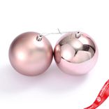 Маленькое фото 1: Украшение подвесное Шар (пластик), D12см, розовый, в асс.