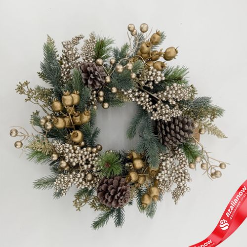 Венок еловый с ягодами и шишками, D41см, зеленый/шампань