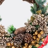 Маленькое фото 3: Венок еловый с ягодами и шишками, D51см, зеленый/шампань