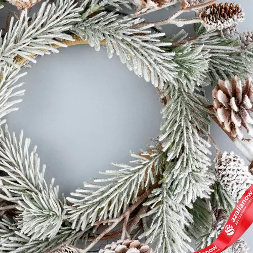 Фото 3: Венок еловый с шишками заснеженный, D40см, зеленый/белый