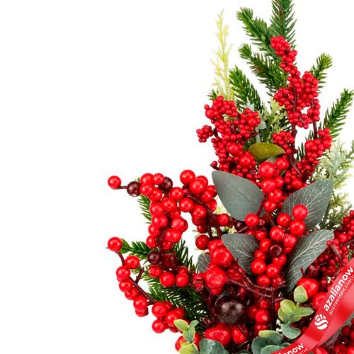 Фото 4: Ветка еловая с ягодами и эвкалиптом, 50см, зеленый/красный