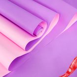 Маленькое фото 3: Пленка жемчужная двусторонняя, 60 см 10 м, розовый/сиреневый