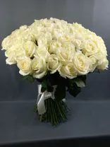 Фото флориста 2: 75 белых роз 50 см, Россия
