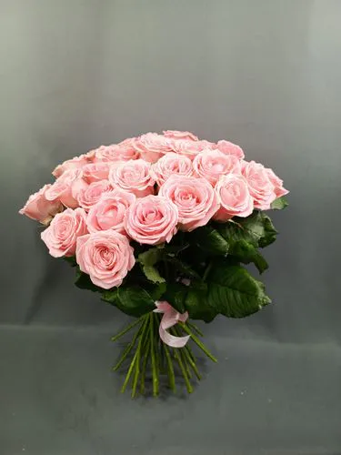 Фото флориста 3: 31 роза