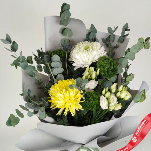 Фото 2: Букет для любимого «Честь и отвага» из хризантем, эустом и гвоздик