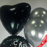 Маленькое фото 4: Композиция из 4 шаров с гелием «С ДР (котик)», черный, серебряный