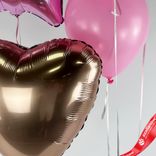 Маленькое фото 5: Композиция из 5 шаров с гелием «Розовое сердце», вар. 2