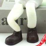 Маленькое фото 5: Сувенир «Снеговик сидящий» (керамика), Н10х6х5,5см, белый