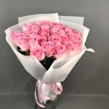 Фото флориста 1: Букет из 35 розовых роз, Россия, В 40см