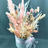 Фото флориста 1: Букет из сухоцветов «Снежное кружево»