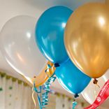 Маленькое фото 4: Композиция из 9 шаров с гелием «День рождения»
