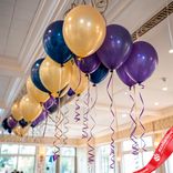 Маленькое фото 1: Композиция из 22 шаров с гелием «Праздник с шарами»
