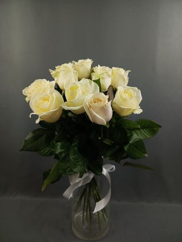 Фото флориста 1: Купить белые цветы