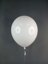 Фото флориста 2: Шар с гелием, 30 см, белый, пастель